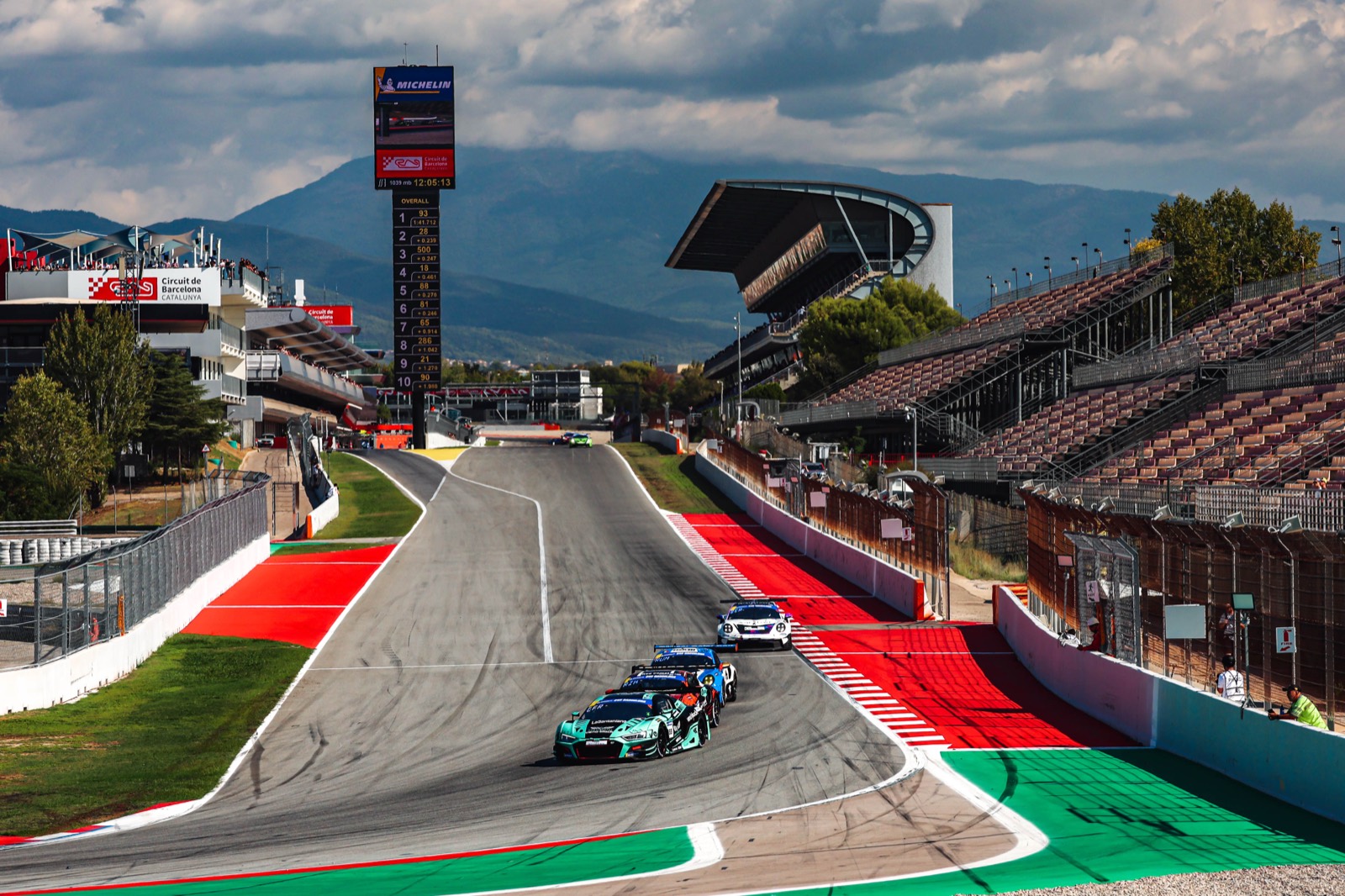 The GT field through the first corners at Circuit de Barcelona‑Catalunya, 24H Series 2026.